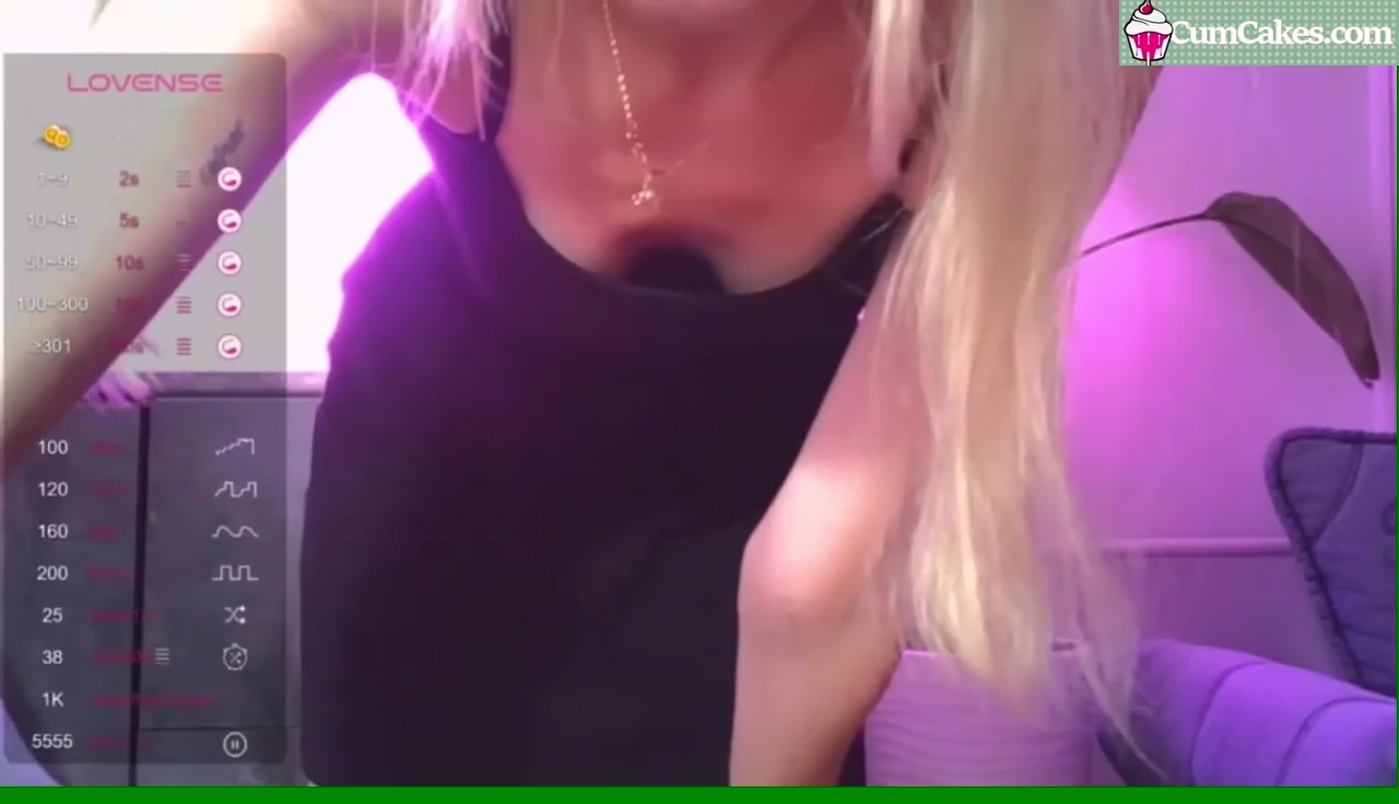 wladilia Doggy, Blowjob, Chaturbate video